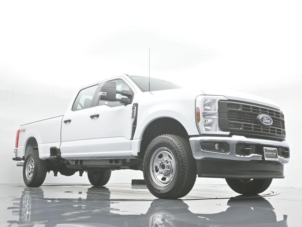 new 2024 Ford F-350 car, priced at $56,855