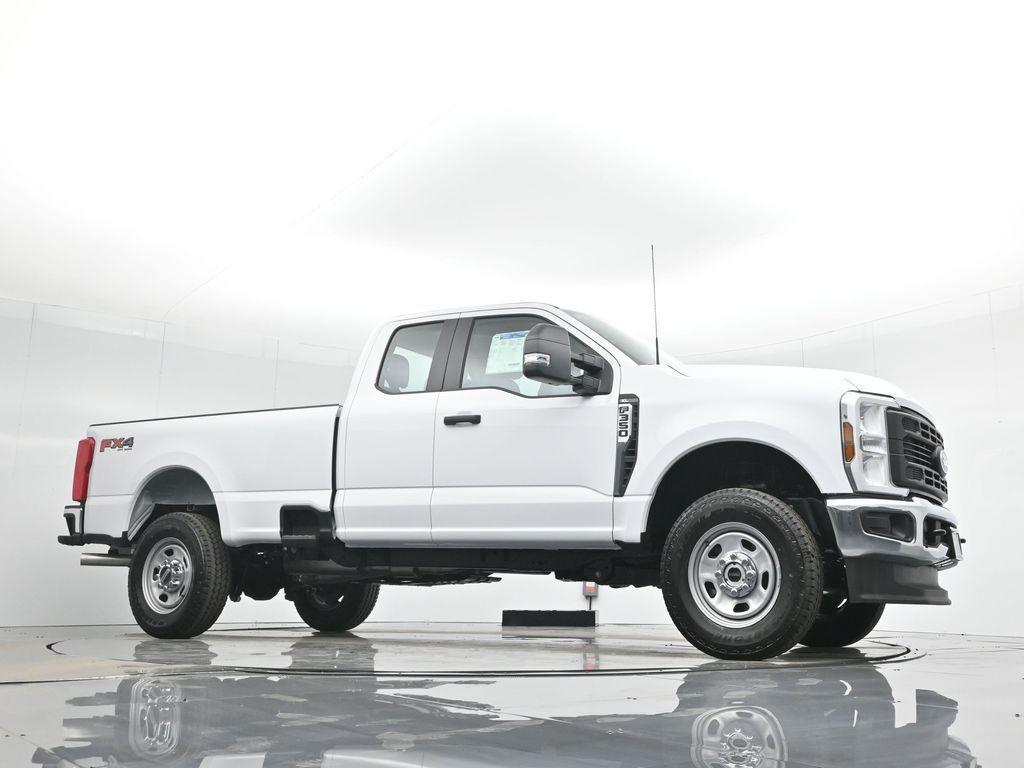 new 2024 Ford F-350 car, priced at $55,385