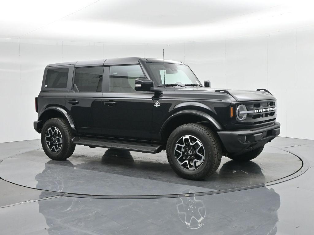new 2025 Ford Bronco car, priced at $56,195