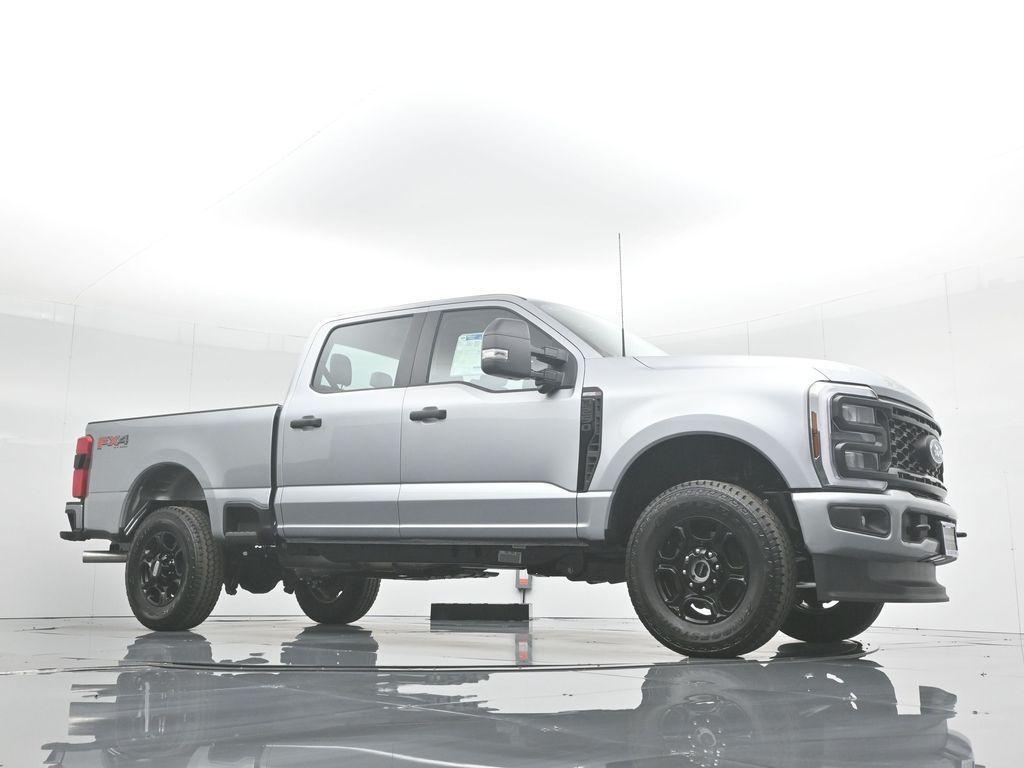 new 2024 Ford F-250 car, priced at $59,770