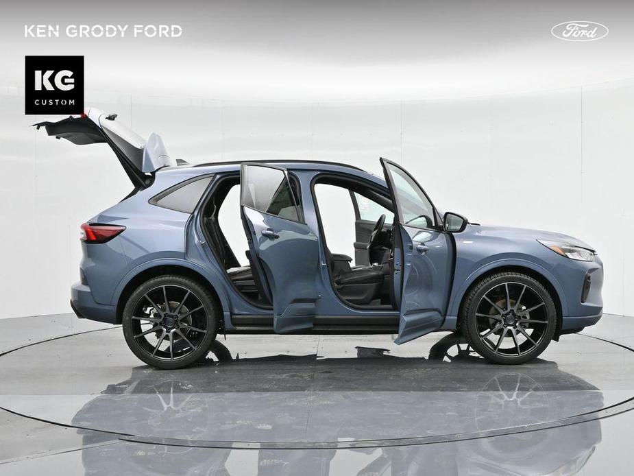 new 2024 Ford Escape car, priced at $36,610