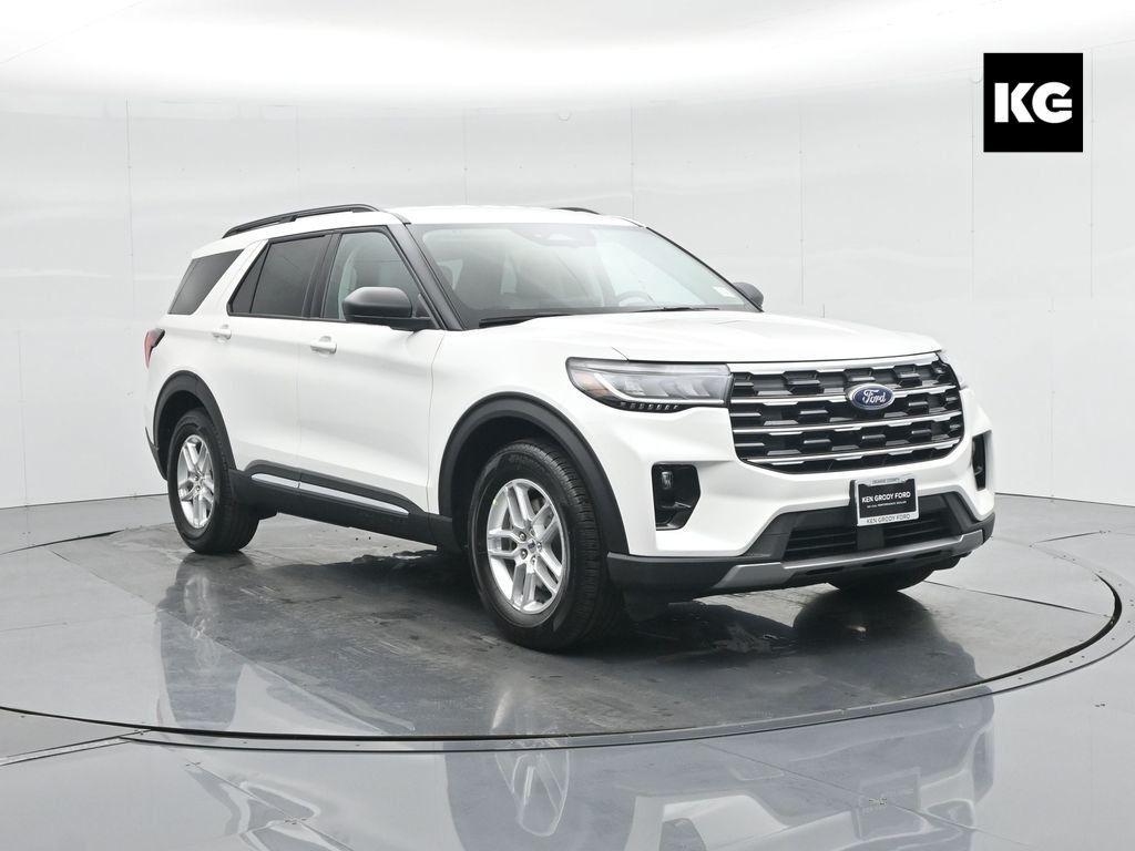new 2025 Ford Explorer car, priced at $45,415