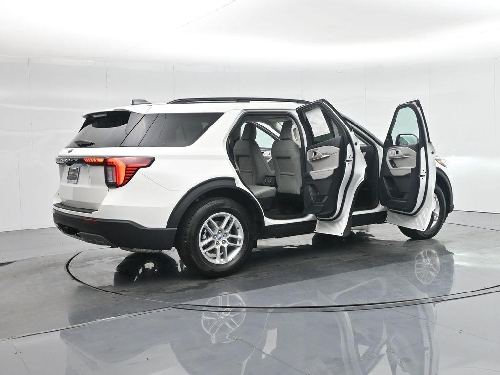 new 2025 Ford Explorer car, priced at $45,415