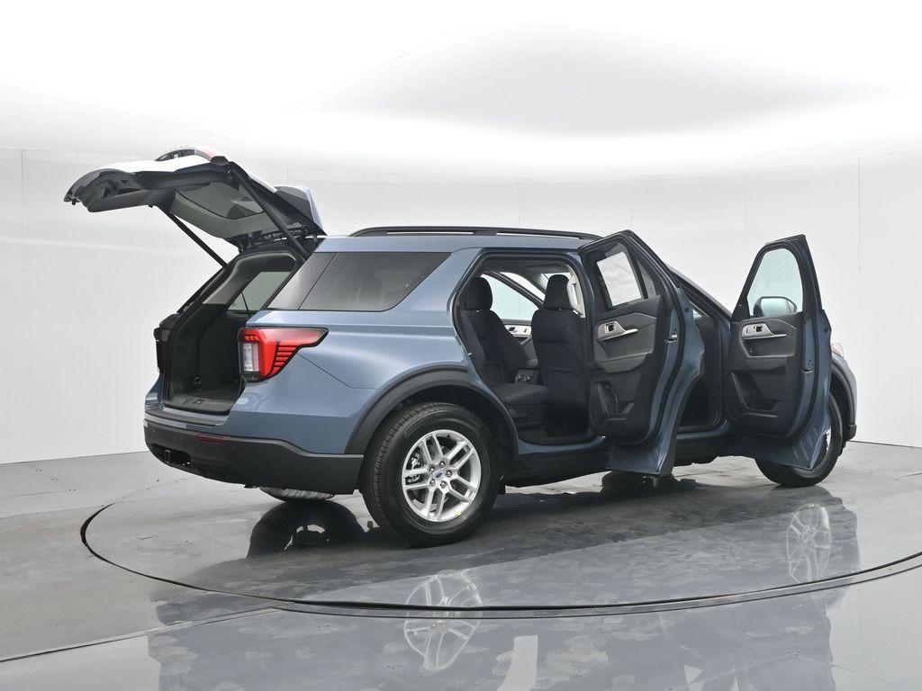 new 2025 Ford Explorer car, priced at $41,140