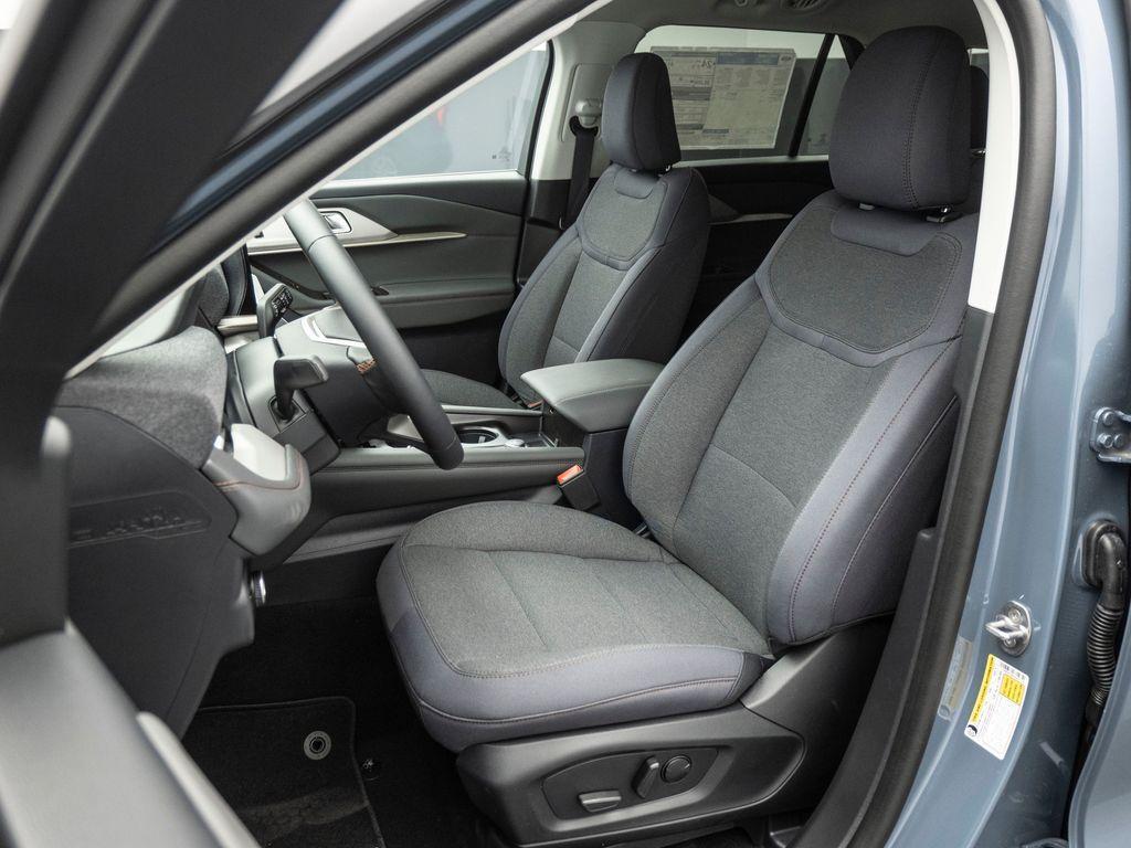 new 2025 Ford Explorer car, priced at $41,140