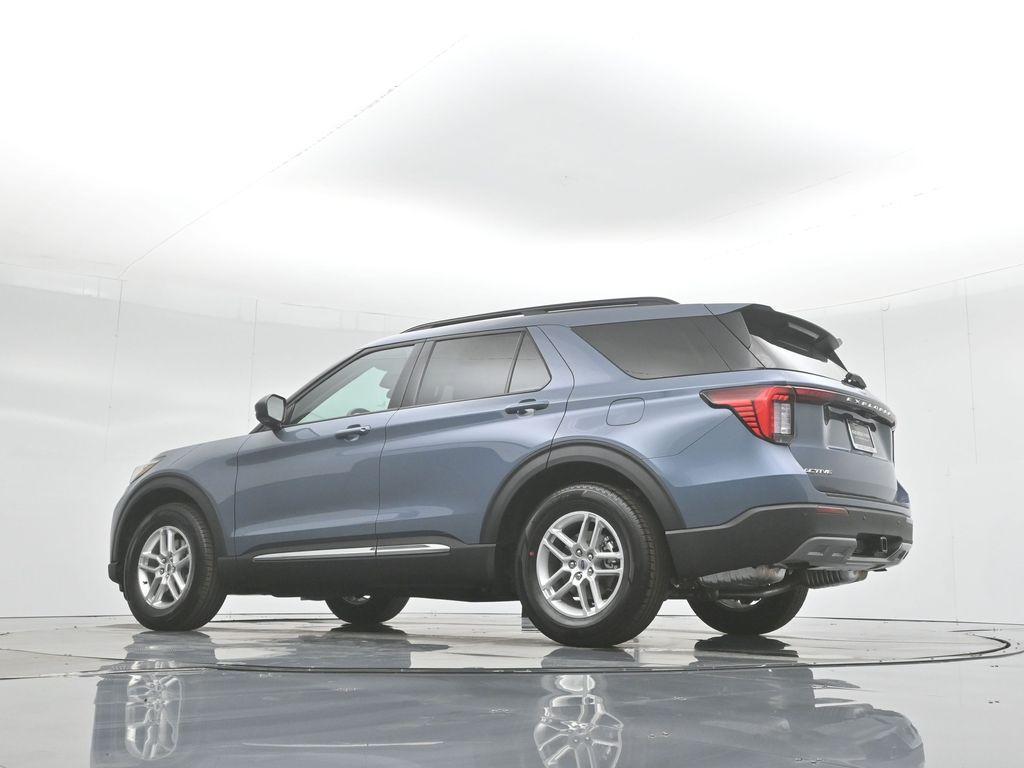 new 2025 Ford Explorer car, priced at $45,115