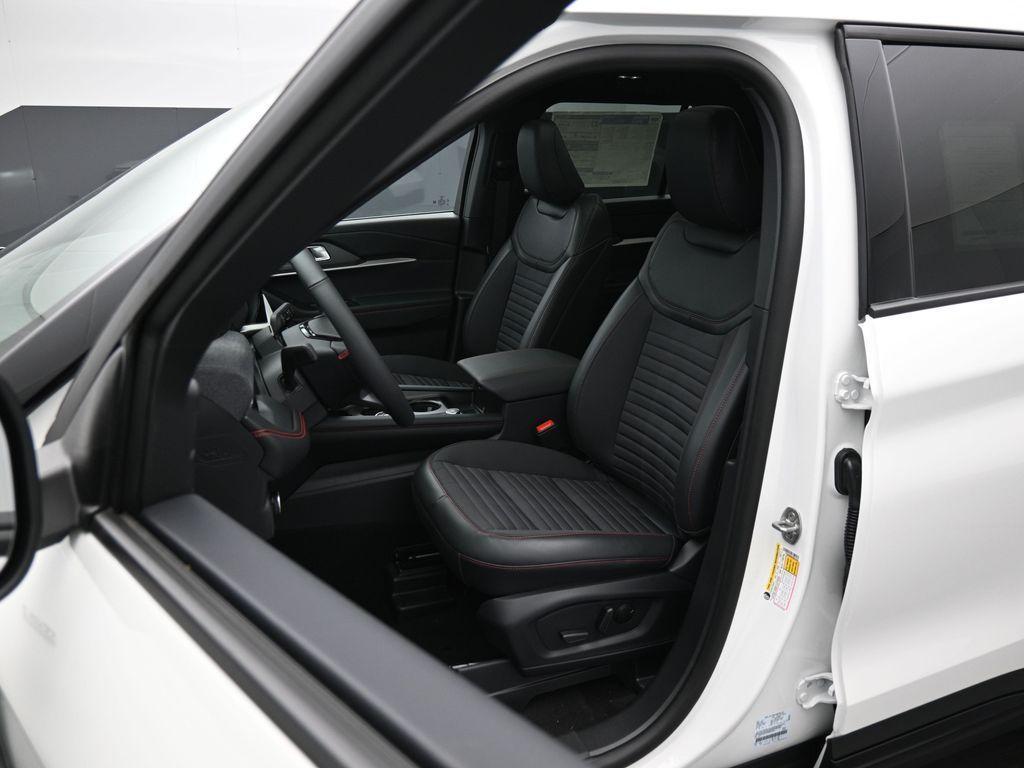 new 2025 Ford Explorer car, priced at $53,055