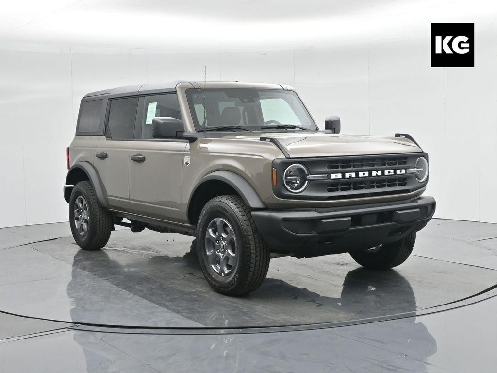 new 2025 Ford Bronco car, priced at $47,740