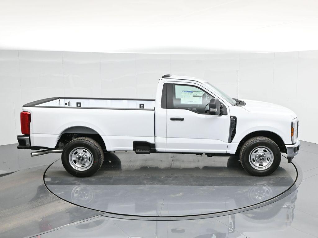new 2024 Ford F-350 car, priced at $39,860