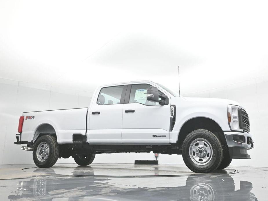 new 2024 Ford F-350 car, priced at $67,340