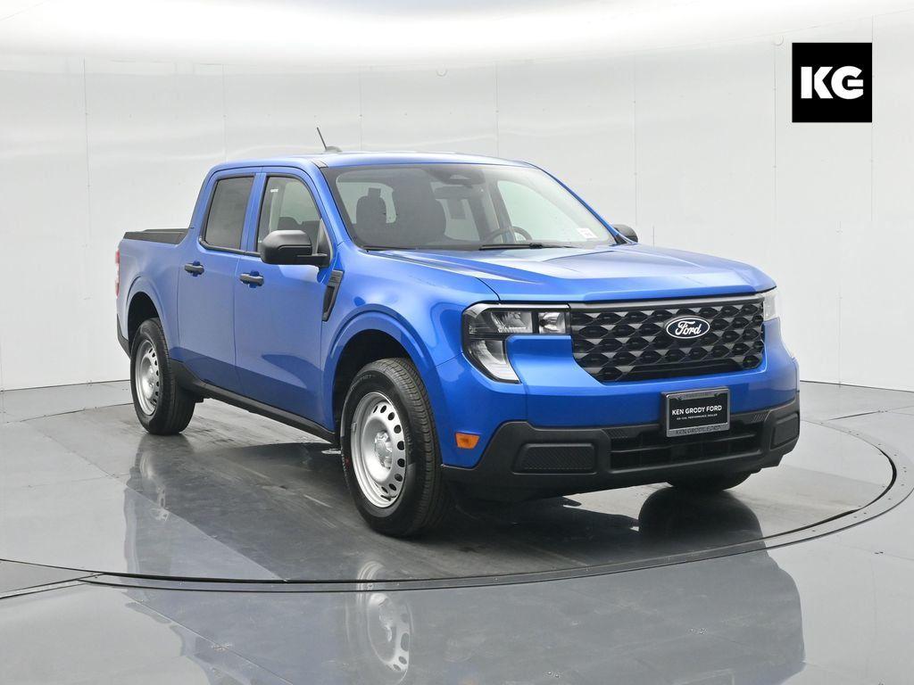 new 2025 Ford Maverick car, priced at $29,840