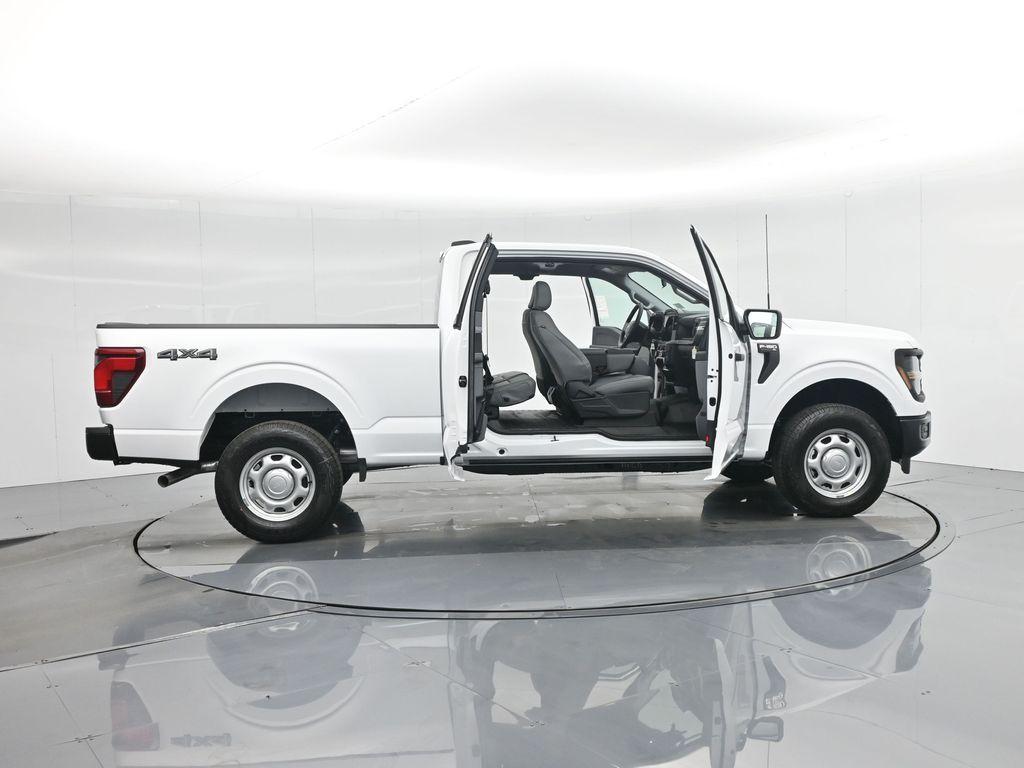 new 2025 Ford F-150 car, priced at $43,227