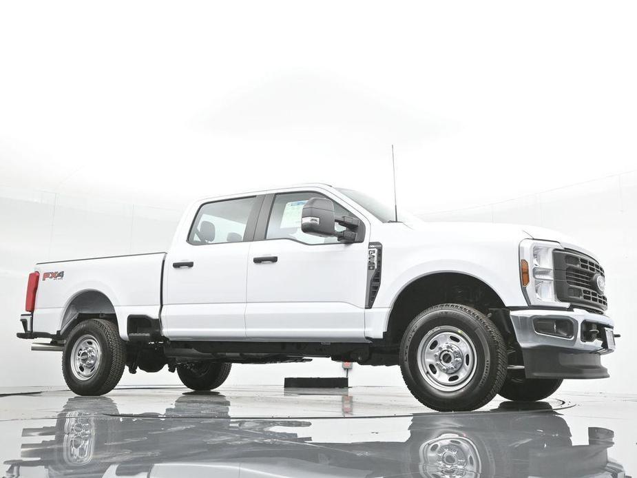 new 2024 Ford F-250 car, priced at $55,045