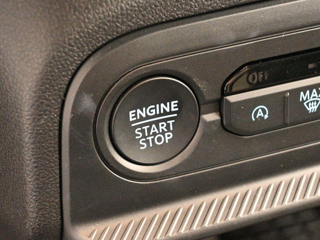 new 2025 Ford Bronco Sport car, priced at $33,205