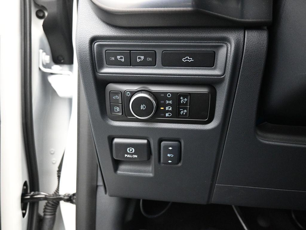 new 2024 Ford F-150 car, priced at $74,663