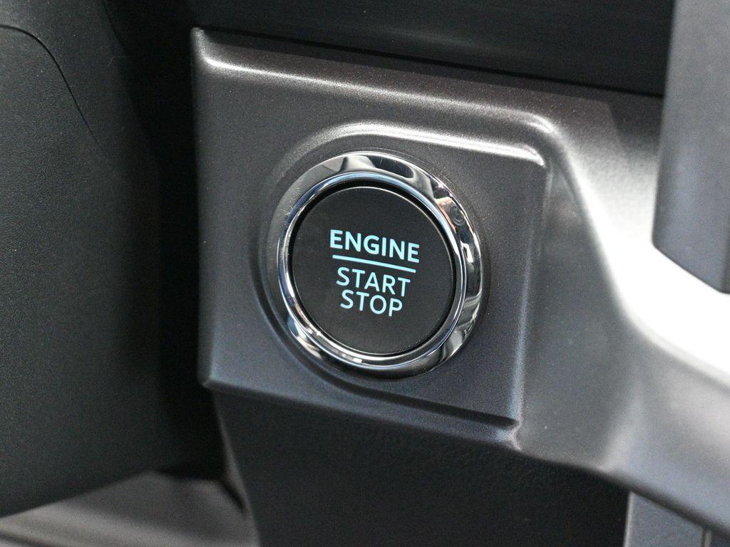 new 2025 Ford F-150 car, priced at $57,078