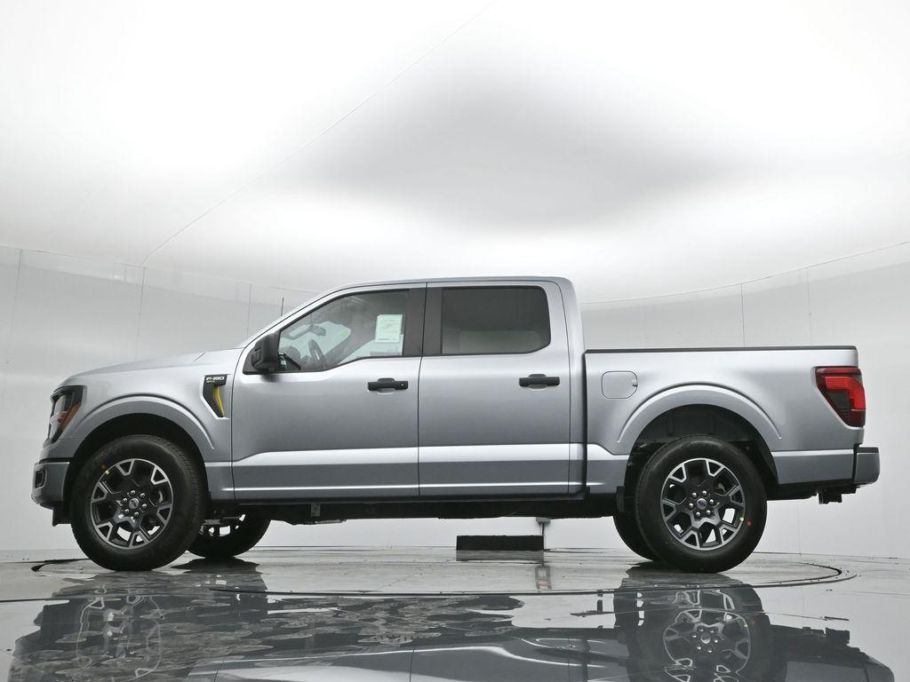 new 2024 Ford F-150 car, priced at $50,510