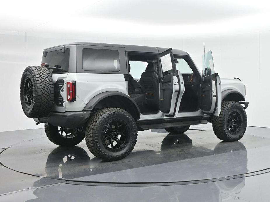 new 2024 Ford Bronco car, priced at $60,259