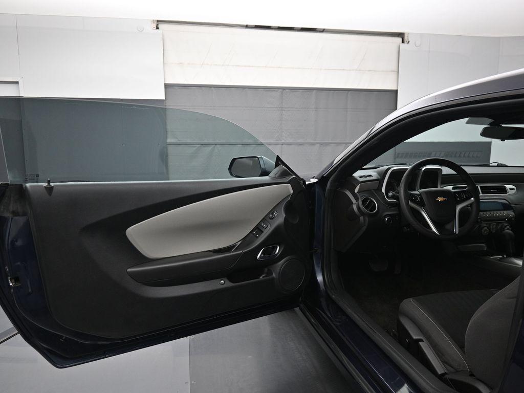 used 2015 Chevrolet Camaro car, priced at $14,000