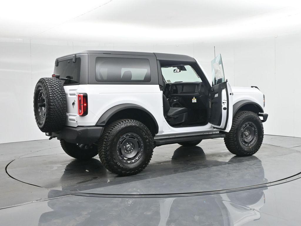 new 2024 Ford Bronco car, priced at $50,668