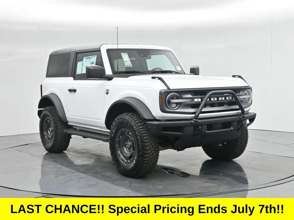 new 2024 Ford Bronco car, priced at $50,668