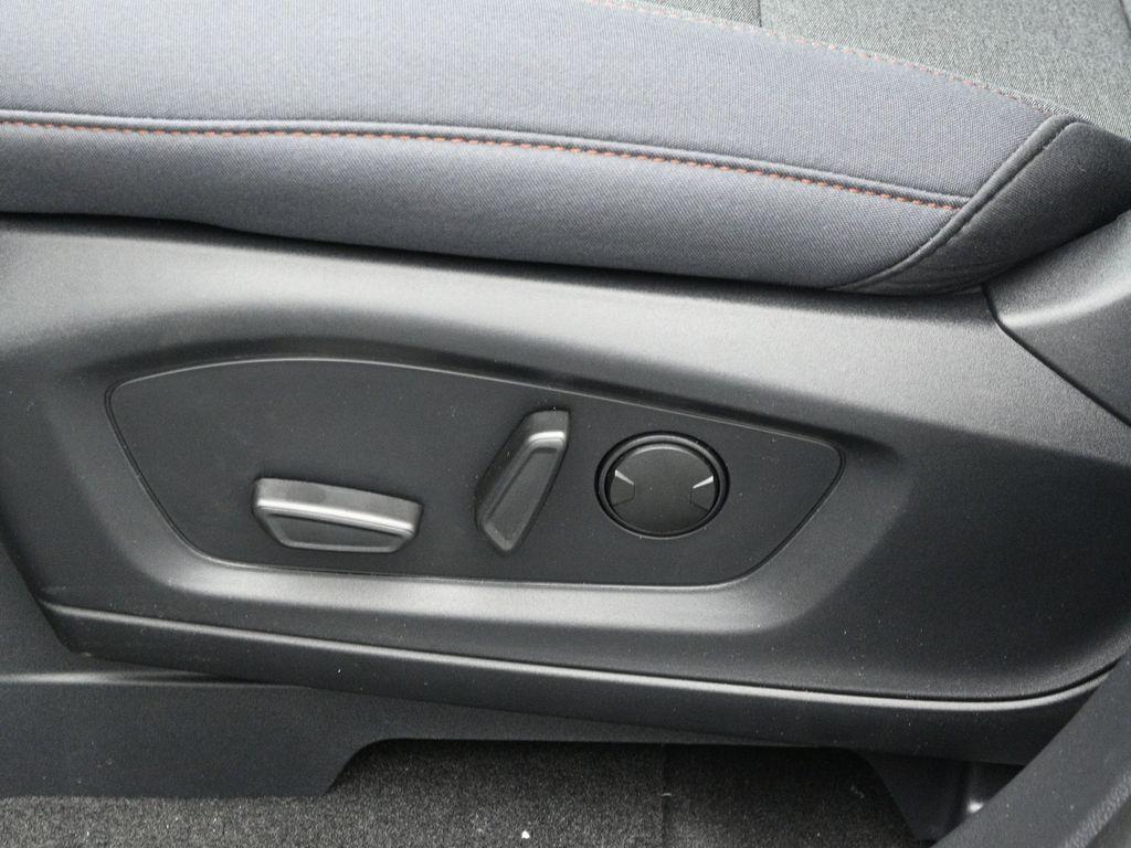 new 2025 Ford Explorer car, priced at $40,775