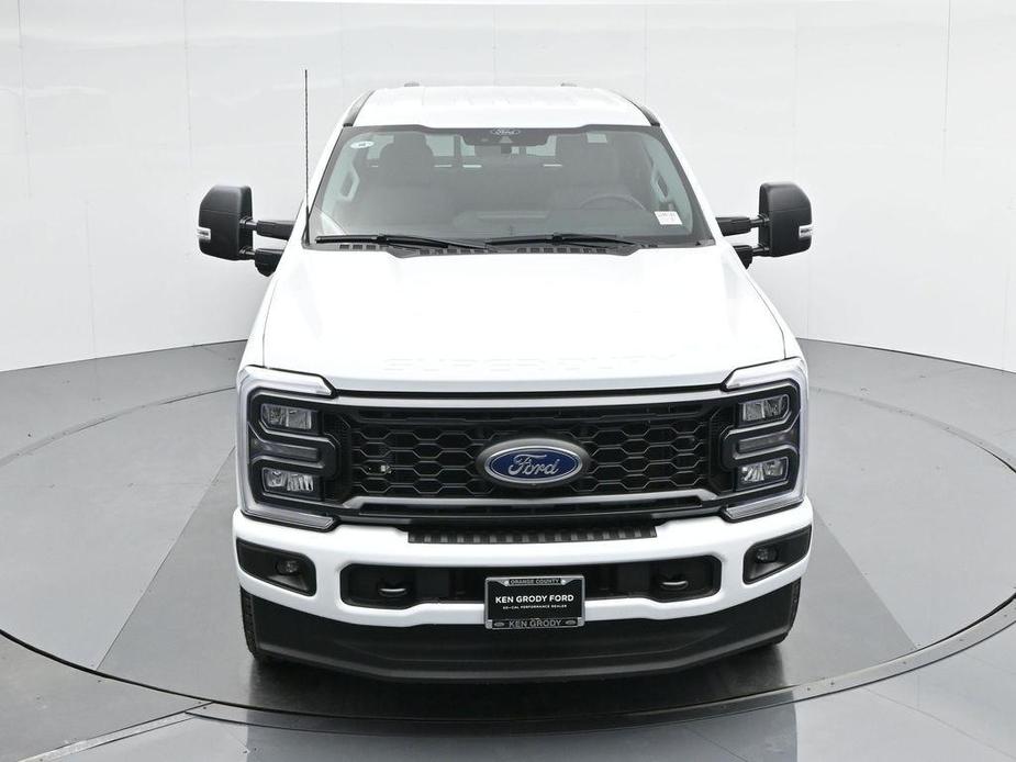 new 2024 Ford F-250 car, priced at $71,640