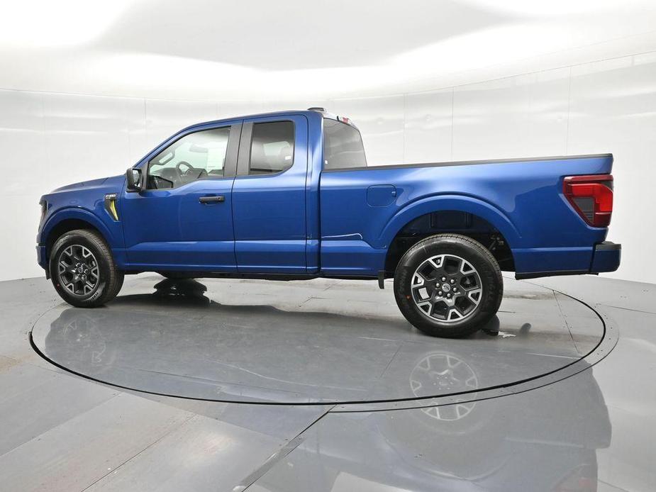 new 2024 Ford F-150 car, priced at $45,995