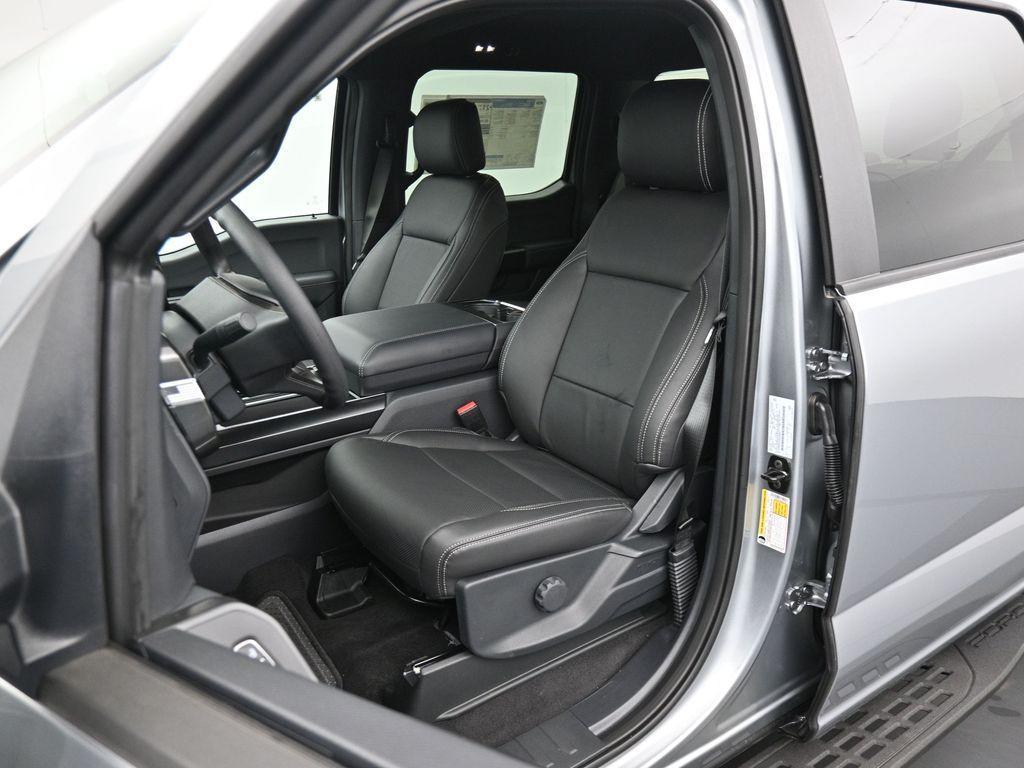 new 2025 Ford F-150 car, priced at $43,182