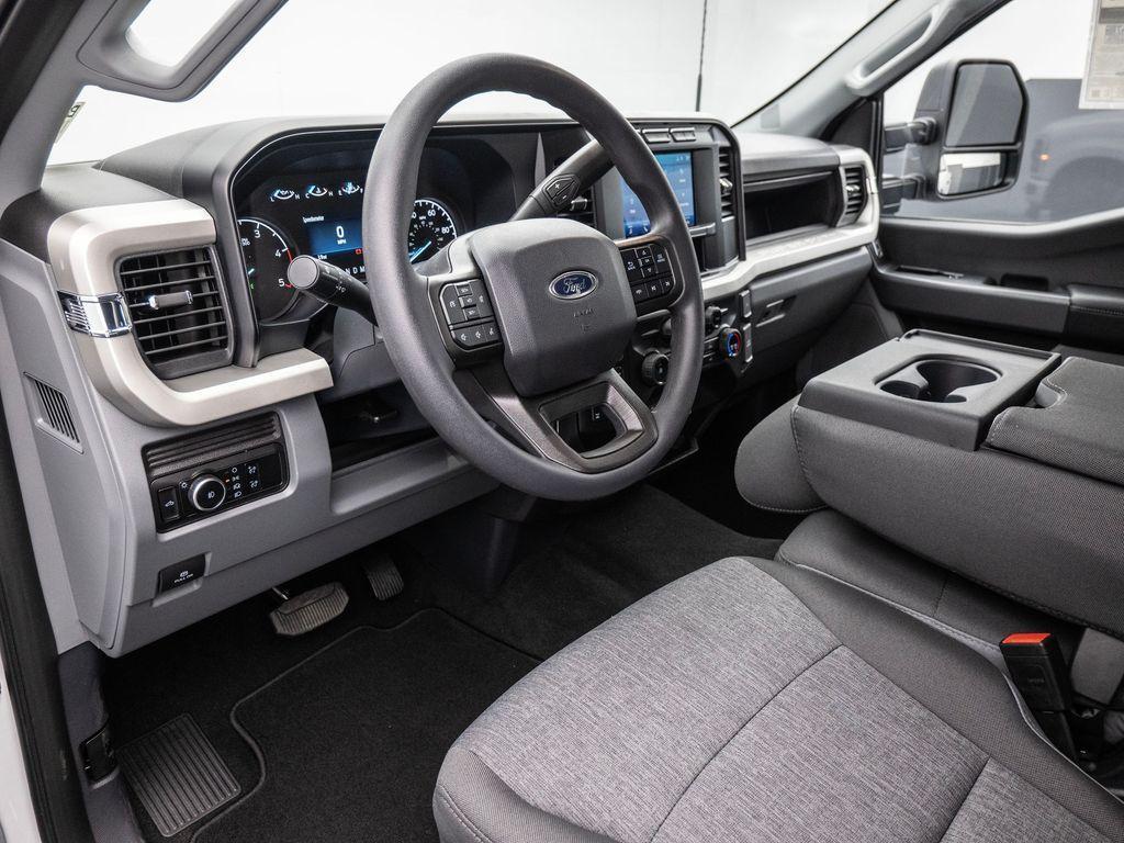 new 2024 Ford F-250 car, priced at $71,135