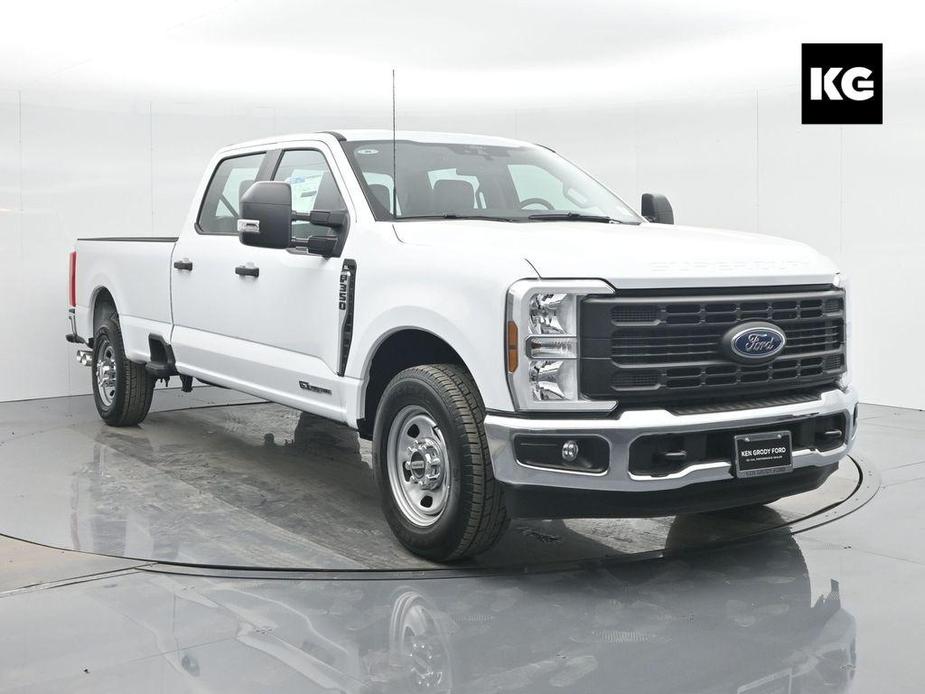 new 2024 Ford F-350 car, priced at $63,350