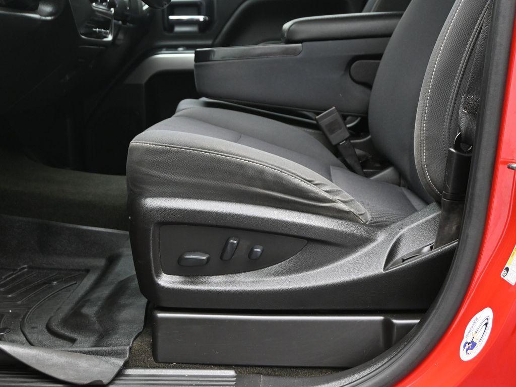 used 2018 Chevrolet Silverado 1500 car, priced at $18,300
