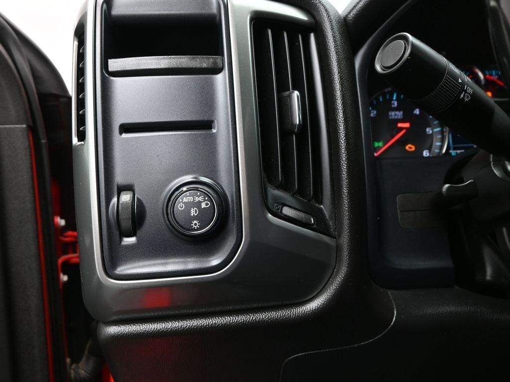 used 2018 Chevrolet Silverado 1500 car, priced at $18,300