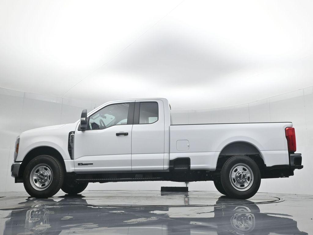 new 2024 Ford F-350 car, priced at $63,300