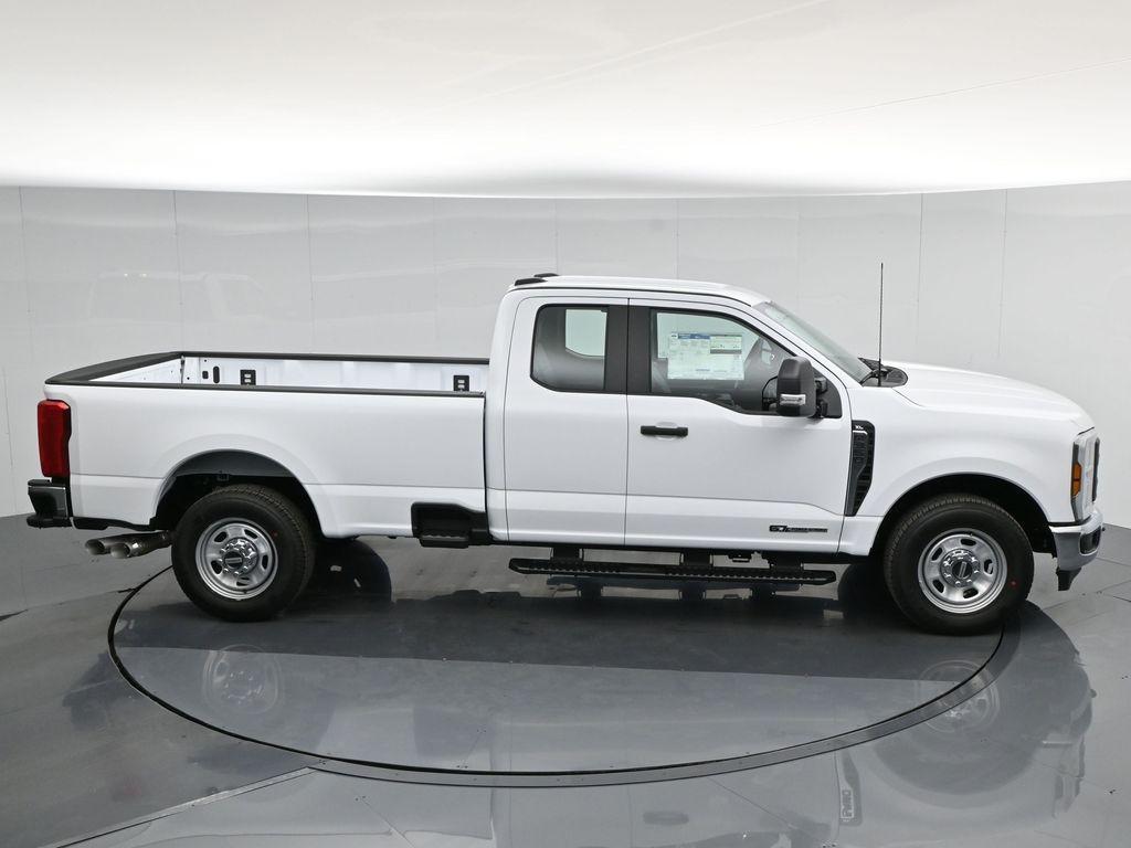 new 2024 Ford F-350 car, priced at $63,300