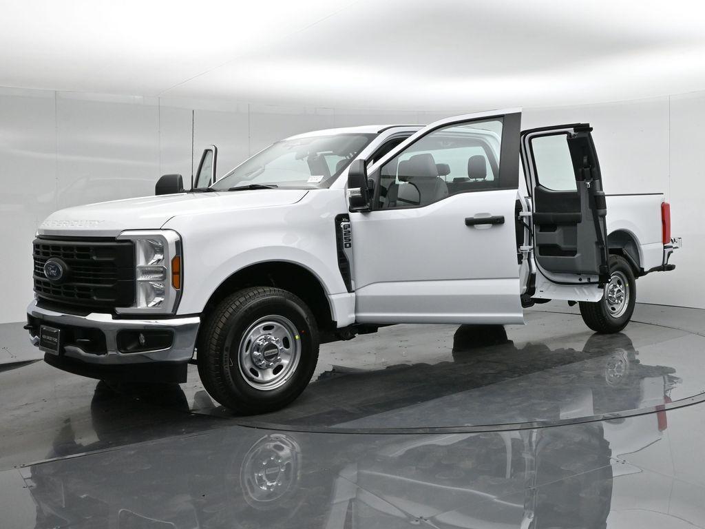 new 2024 Ford F-250 car, priced at $49,900