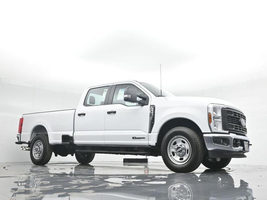 new 2024 Ford F-350 car, priced at $64,840