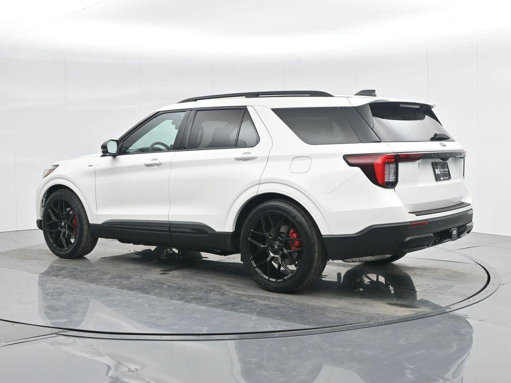 new 2025 Ford Explorer car, priced at $57,930