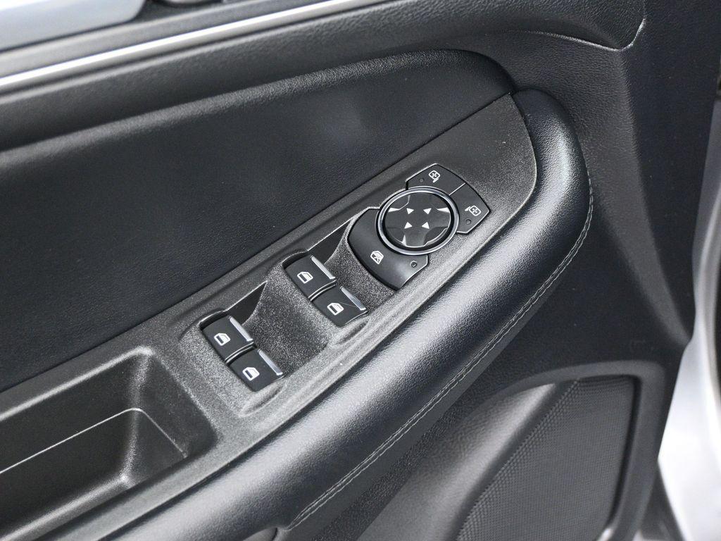 used 2021 Ford Edge car, priced at $23,500