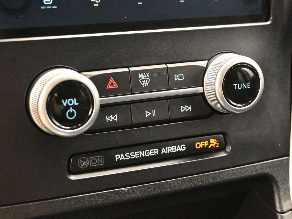used 2021 Ford Edge car, priced at $23,500