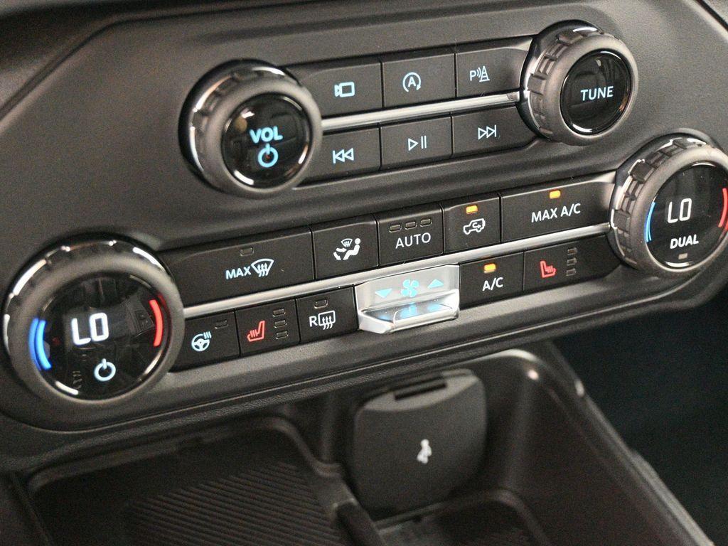 new 2025 Ford Bronco car, priced at $56,690