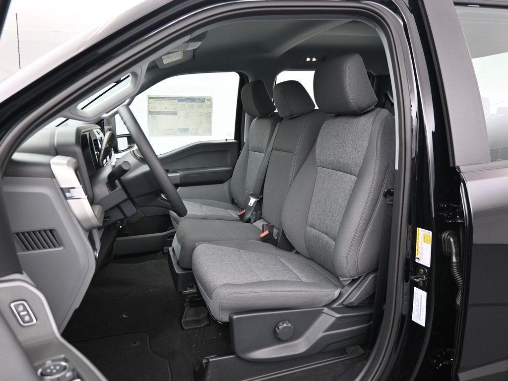 new 2025 Ford F-250 car, priced at $57,950