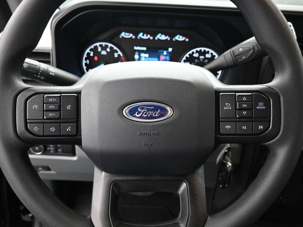 new 2025 Ford F-250 car, priced at $57,950