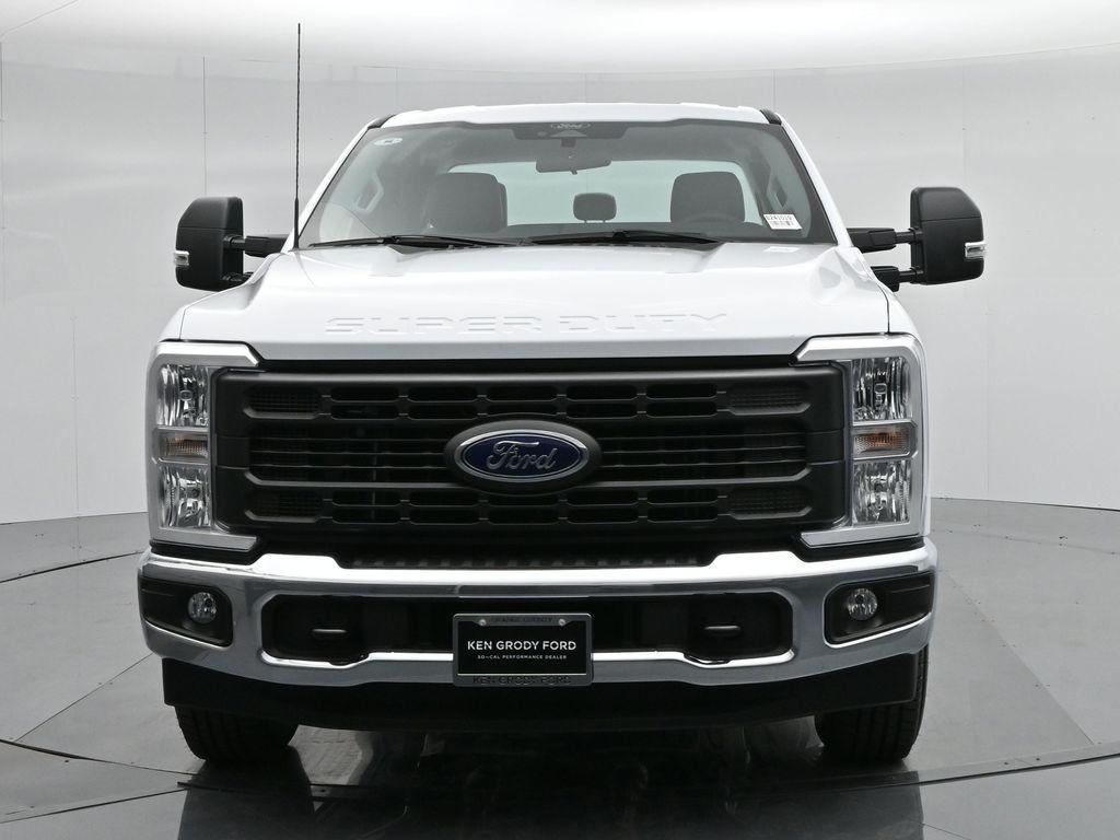 new 2024 Ford F-250 car, priced at $49,700