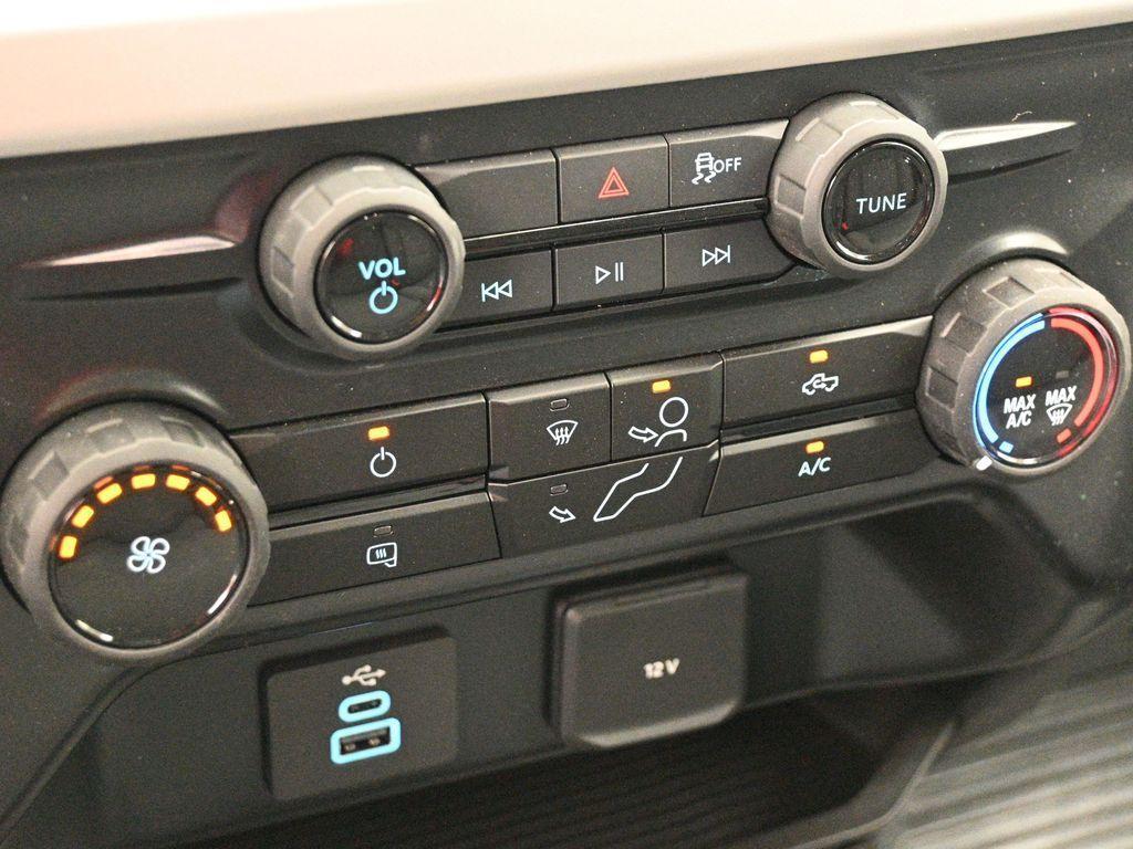 new 2025 Ford F-350 car, priced at $73,242