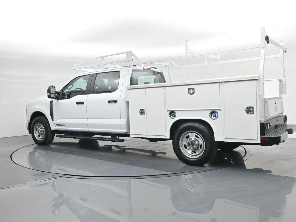 new 2025 Ford F-350 car, priced at $73,242