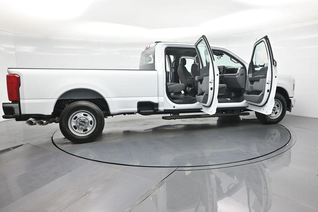 new 2025 Ford F-350 car, priced at $77,992