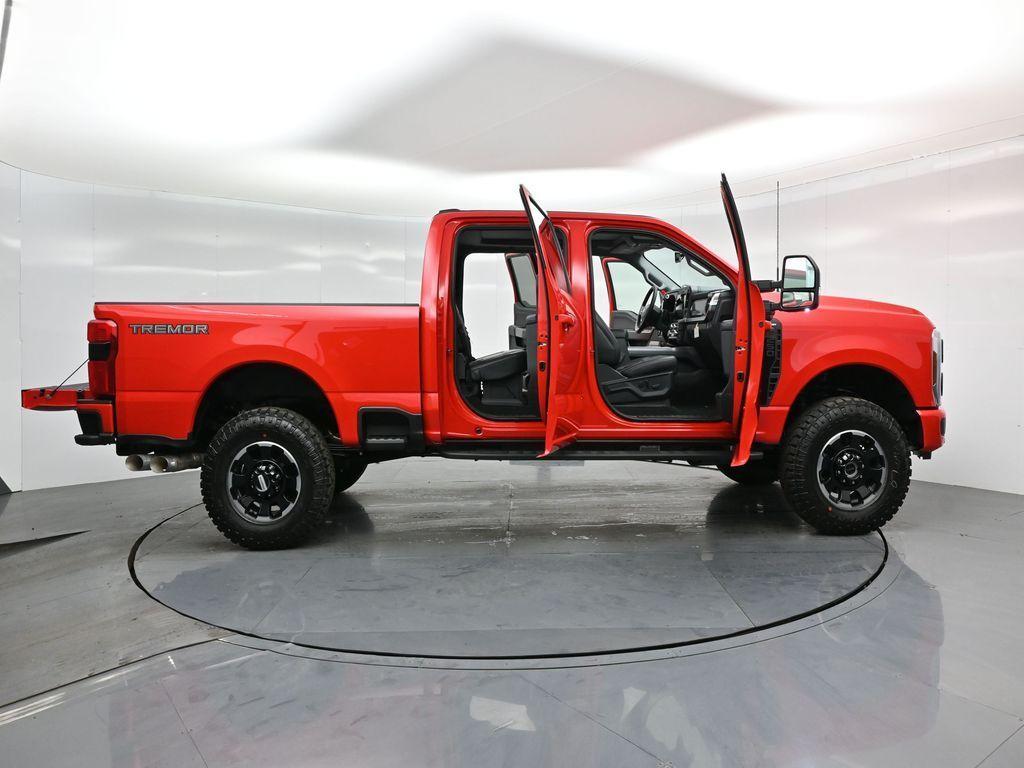 new 2025 Ford F-250 car, priced at $90,695