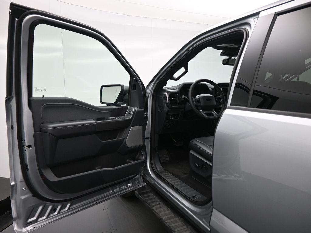 new 2025 Ford F-150 car, priced at $66,729