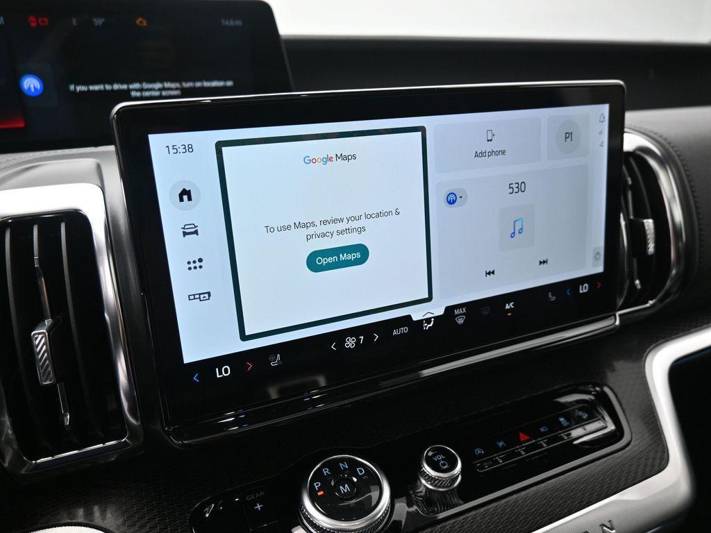 new 2025 Ford Expedition car, priced at $85,005